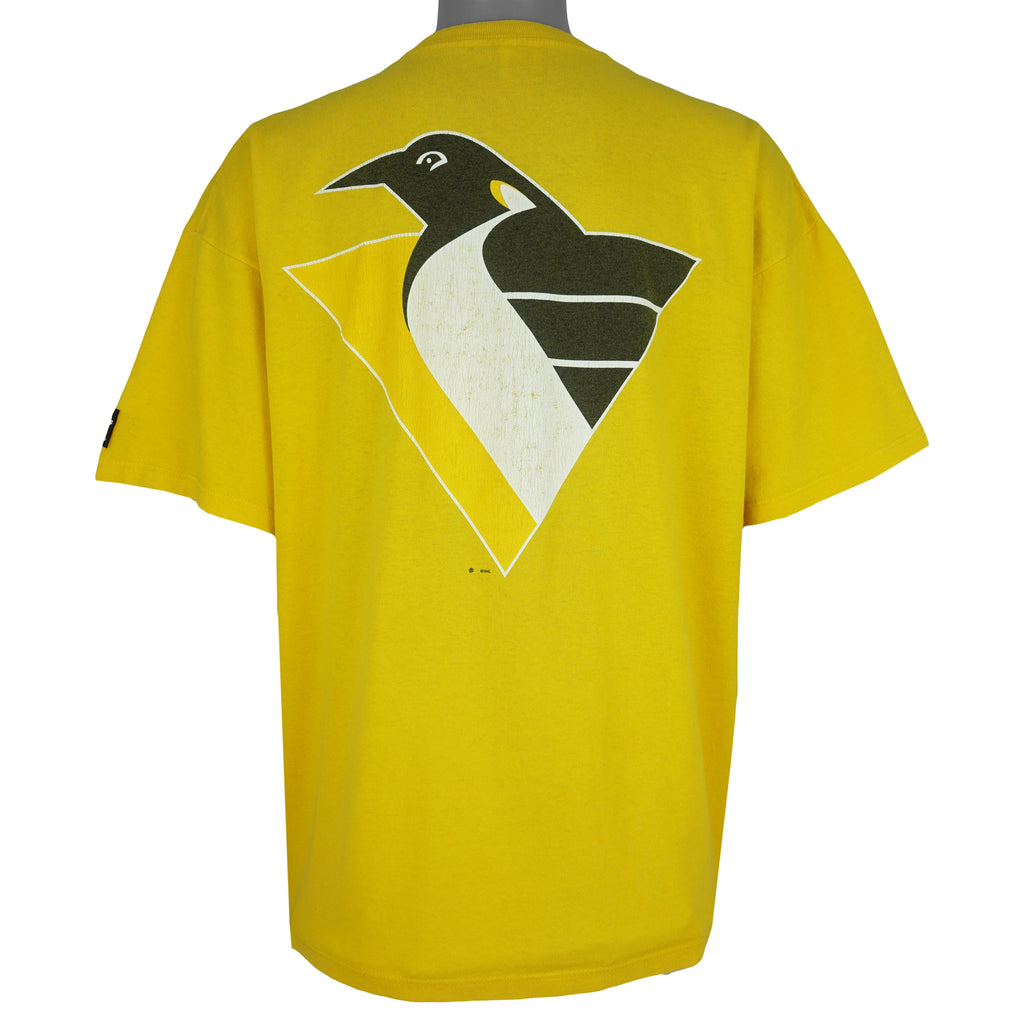 Starter (NHL) - Pittsburgh Penguins Big Logo T-Shirt 1990s X-Large Vintage Retro Hockey
