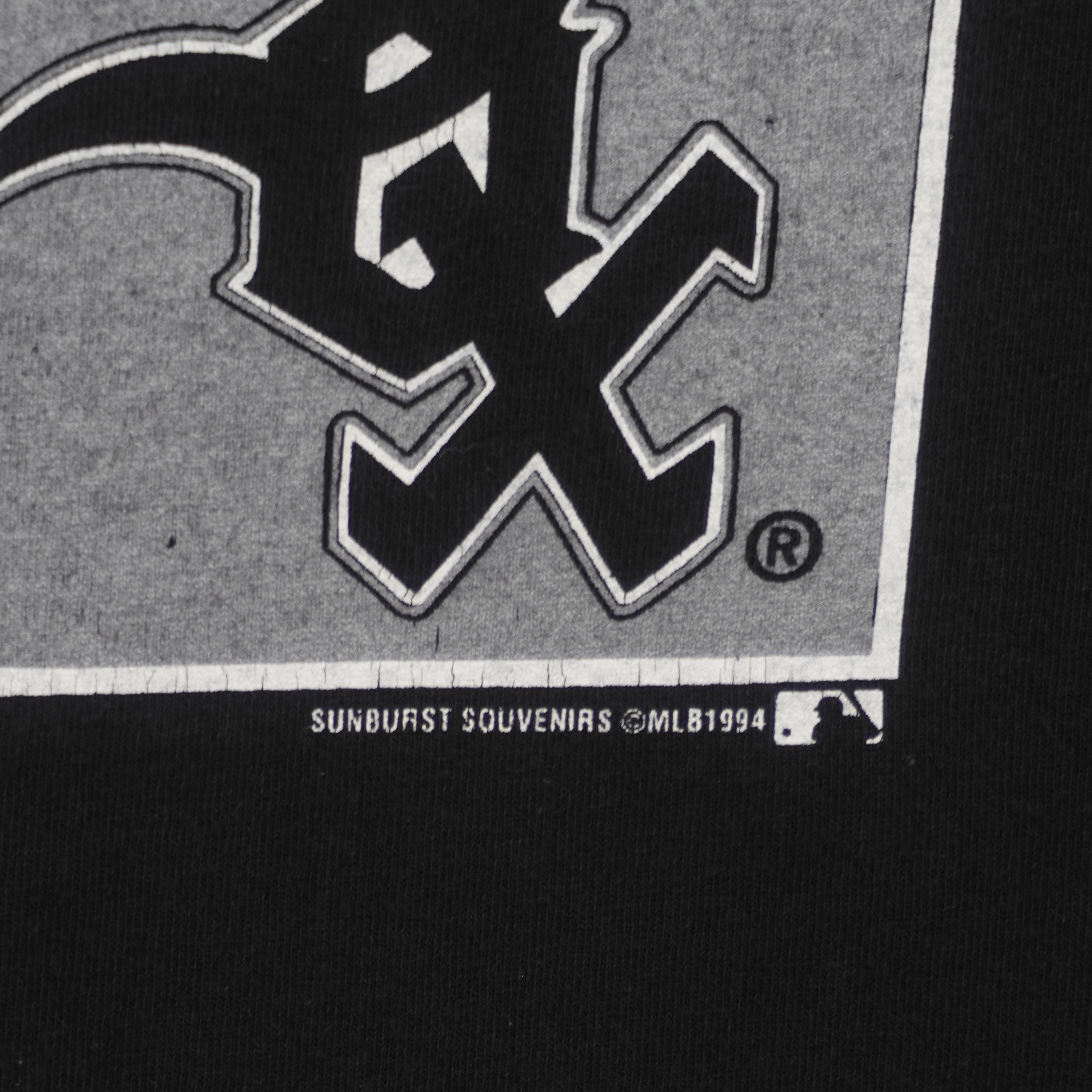 MLB (Delta) - Chicago White Sox Good Guys Wear T-Shirt 1994 Large Vintage Retro Baseball