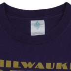 MLB (Tour Champ) - Milwaukee Brewers Big Logo T-Shirt 1996 Large Vintage Retro Baseball