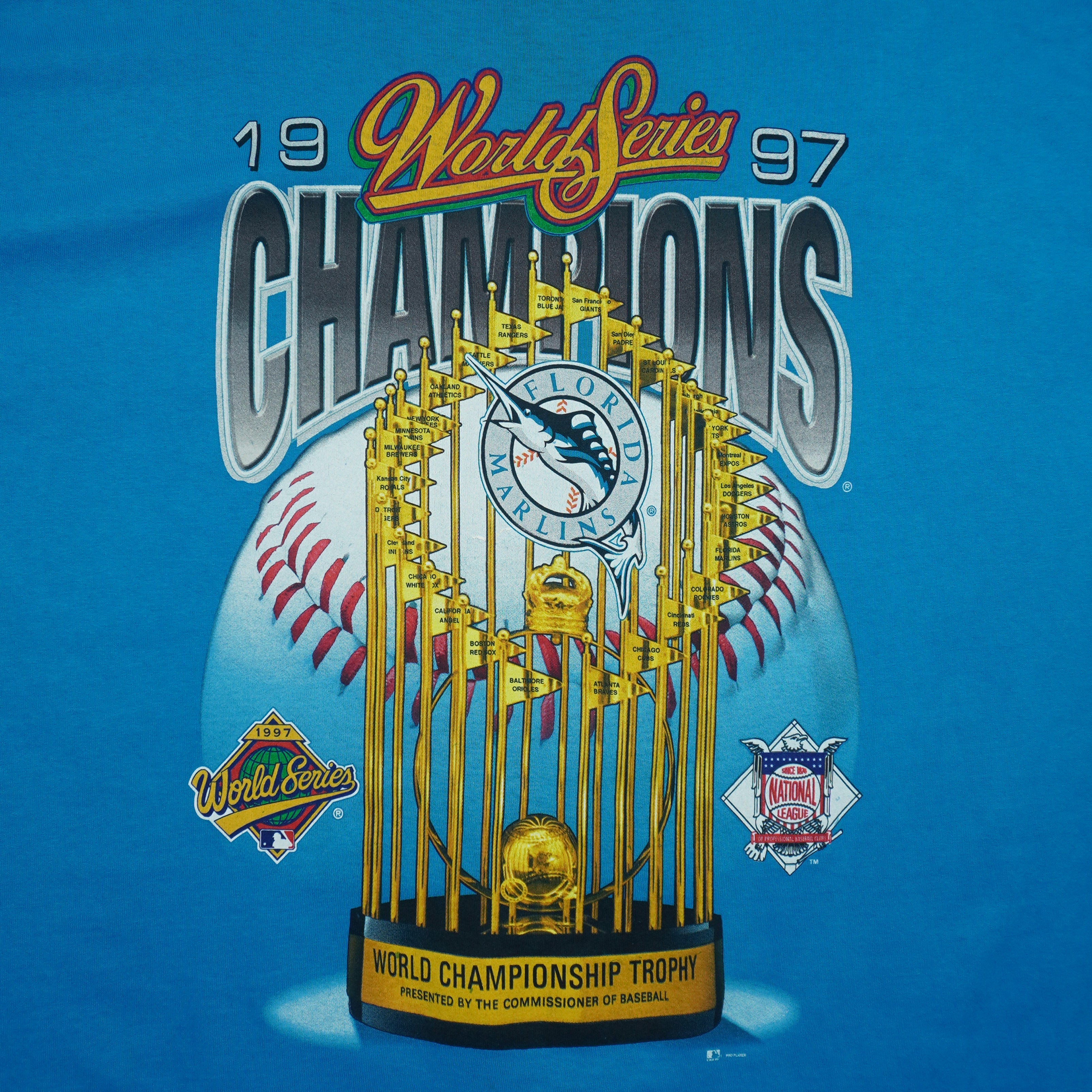 MLB (Pro Player) - Florida Marlins, World Series Champs Trophy T-Shirt 1997 XX-Large Vintage Retro Baseball