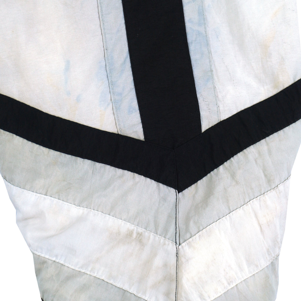 Starter (NFL) - Oakland Raiders Big Logo Puffer Jacket 1990s X-Large Vintage Retro Football