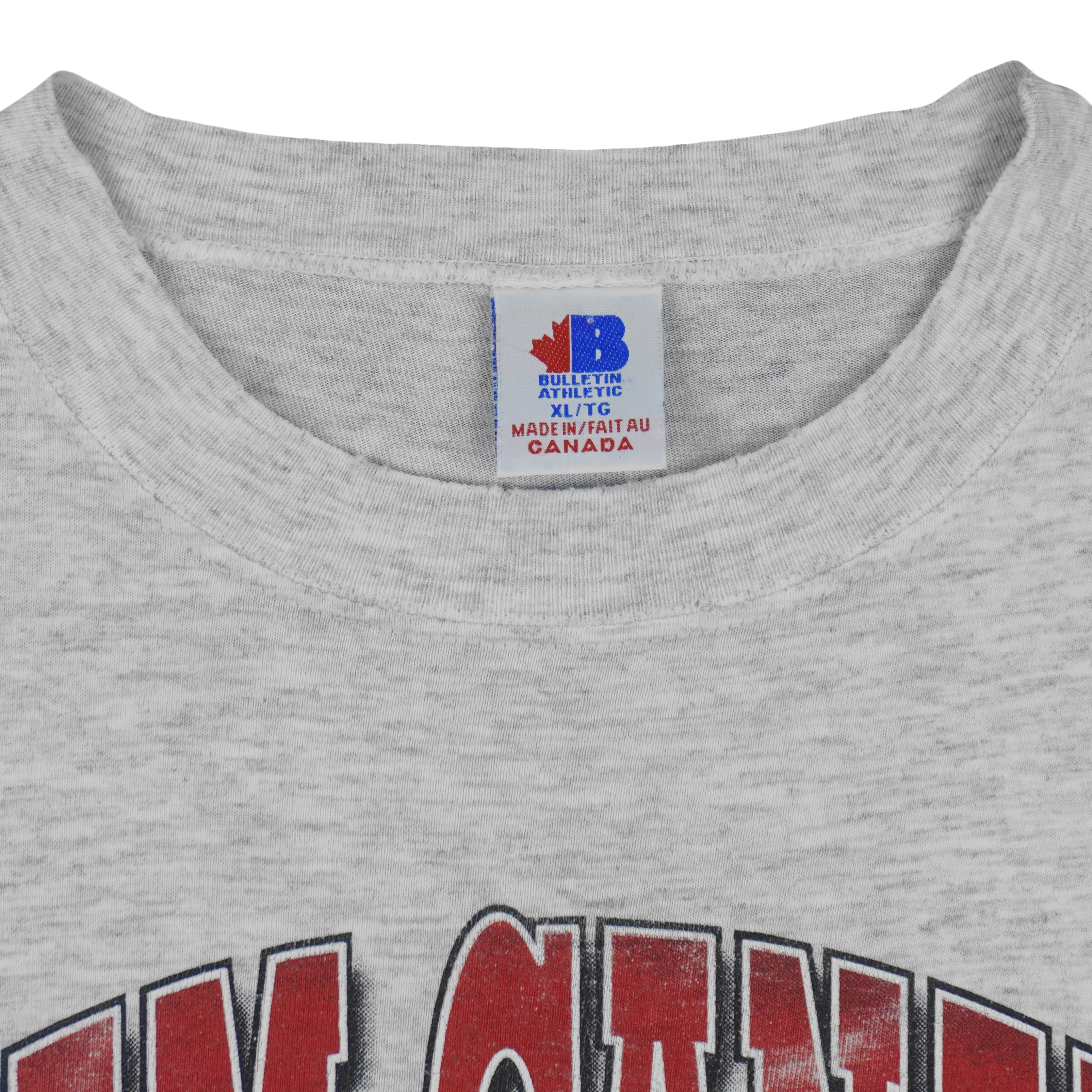 Vintage (Bulletin Athletic) - Team Canada Going for Gold Hockey T-Shirt 1990s X-Large Vintage Retro