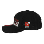 NBA (Sports Specialties) - Black & Red Chicago Bulls Snapback Hat 1990s OSFA Vintage Retro Basketball