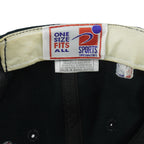 NBA (Sports Specialties) - Black & Red Chicago Bulls Snapback Hat 1990s OSFA Vintage Retro Basketball