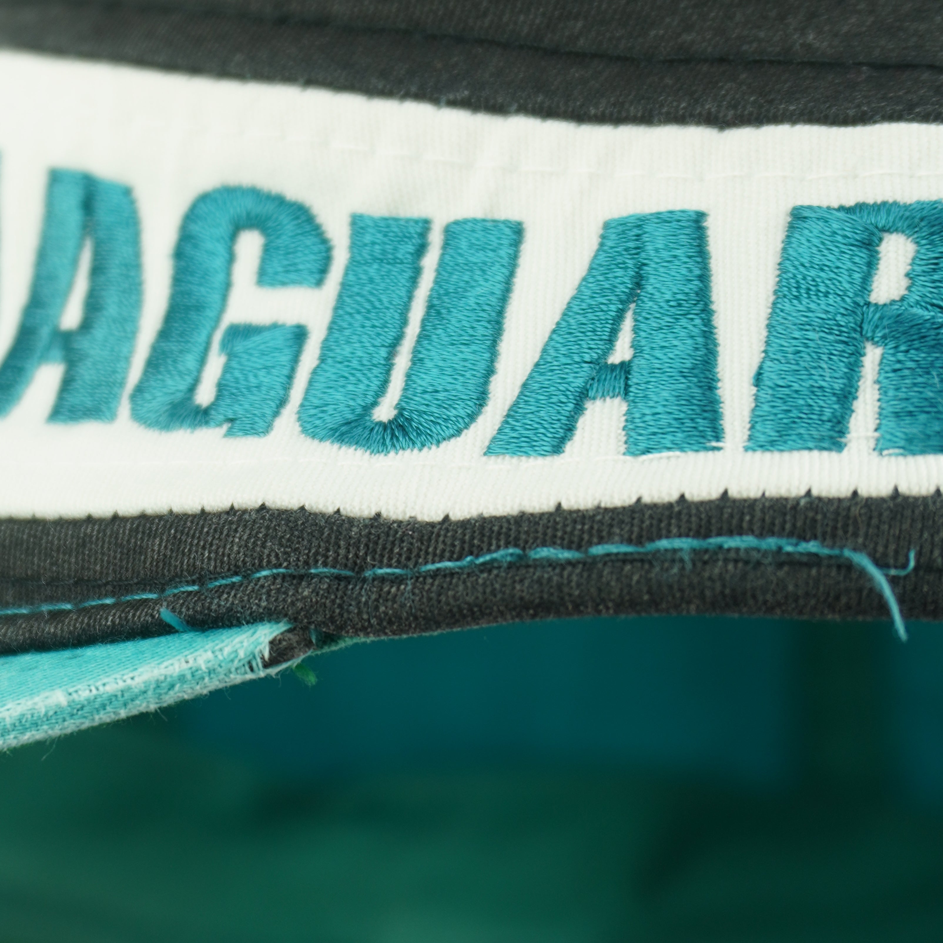 NFL (Eastport) - Jacksonville Jaguars Snapback Hat 1990s OSFA Vintage Retro Football