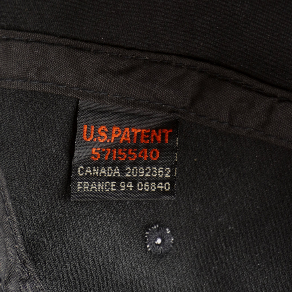 Nike (NBA) - Toronto Raptors Fitted Hat 1990s OSFA Vintage Retro Basketball