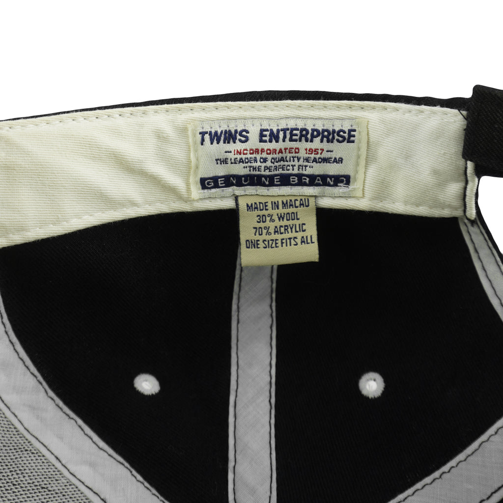 NBA (Twins Enterprise) - Minnesota Timberwolves Strapback Hat 1990s OSFA Vintage Retro Basketball