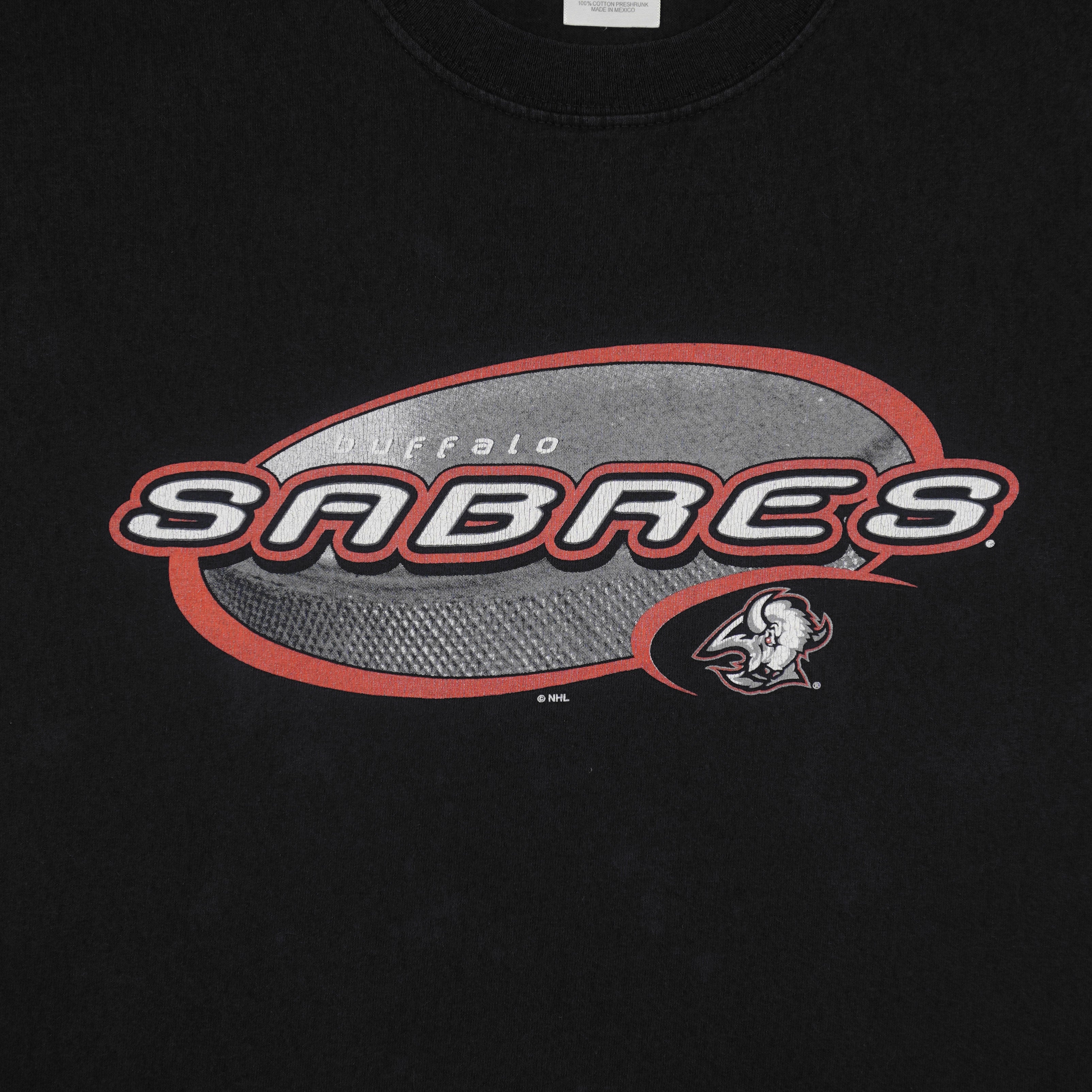 NHL (Gildan) - Buffalo Sabres Big Spell-Out T-Shirt 1990s Medium Vintage retro Hockey