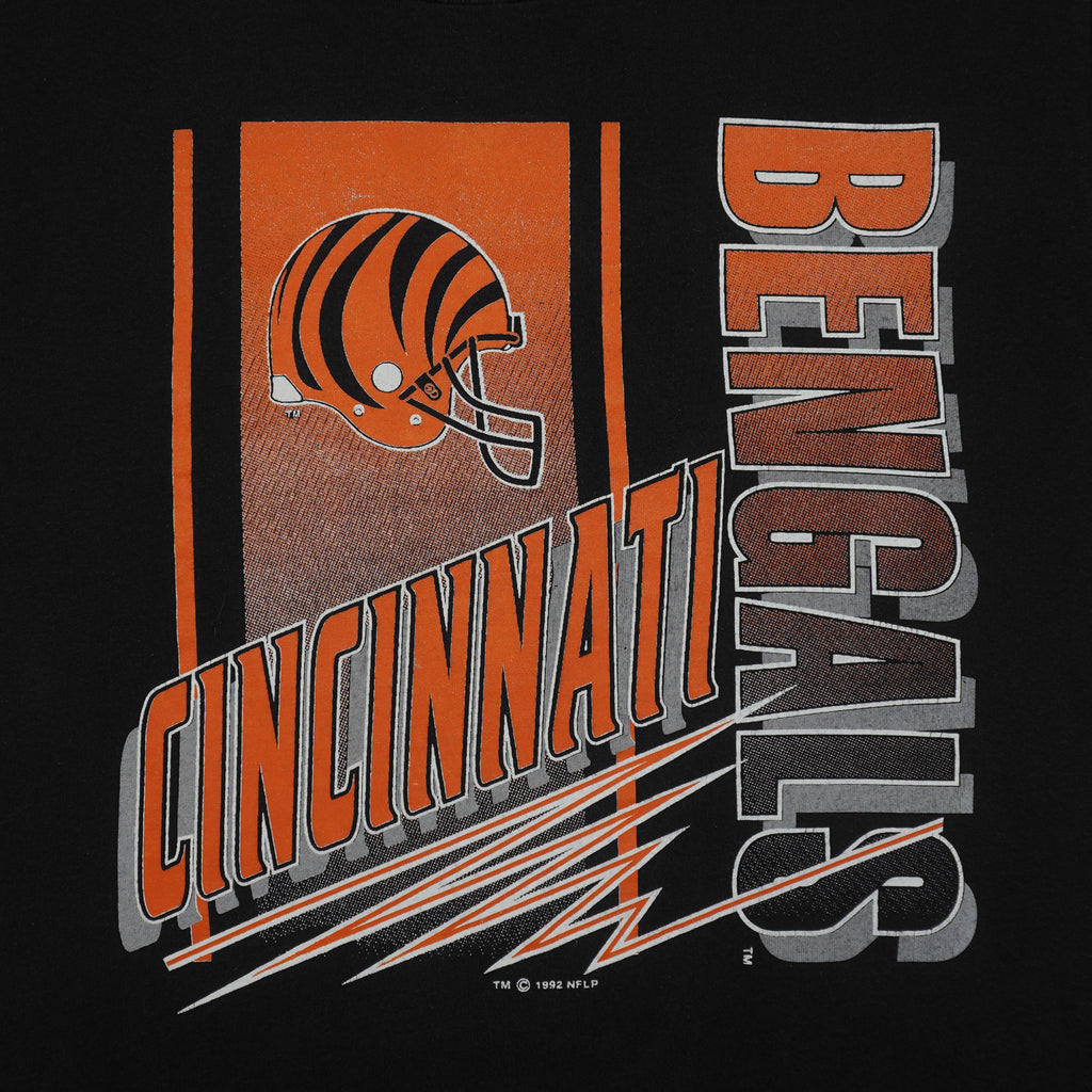 NFL (Logo 7) - Cincinnati Bengals Helmet Single Stitch T-Shirt 1992 Large Vintage Retro Football