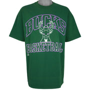 NBA (Hanes) - Milwaukee Bucks Basketball T-Shirt 1990s X-Large Vintage Retro Basketball