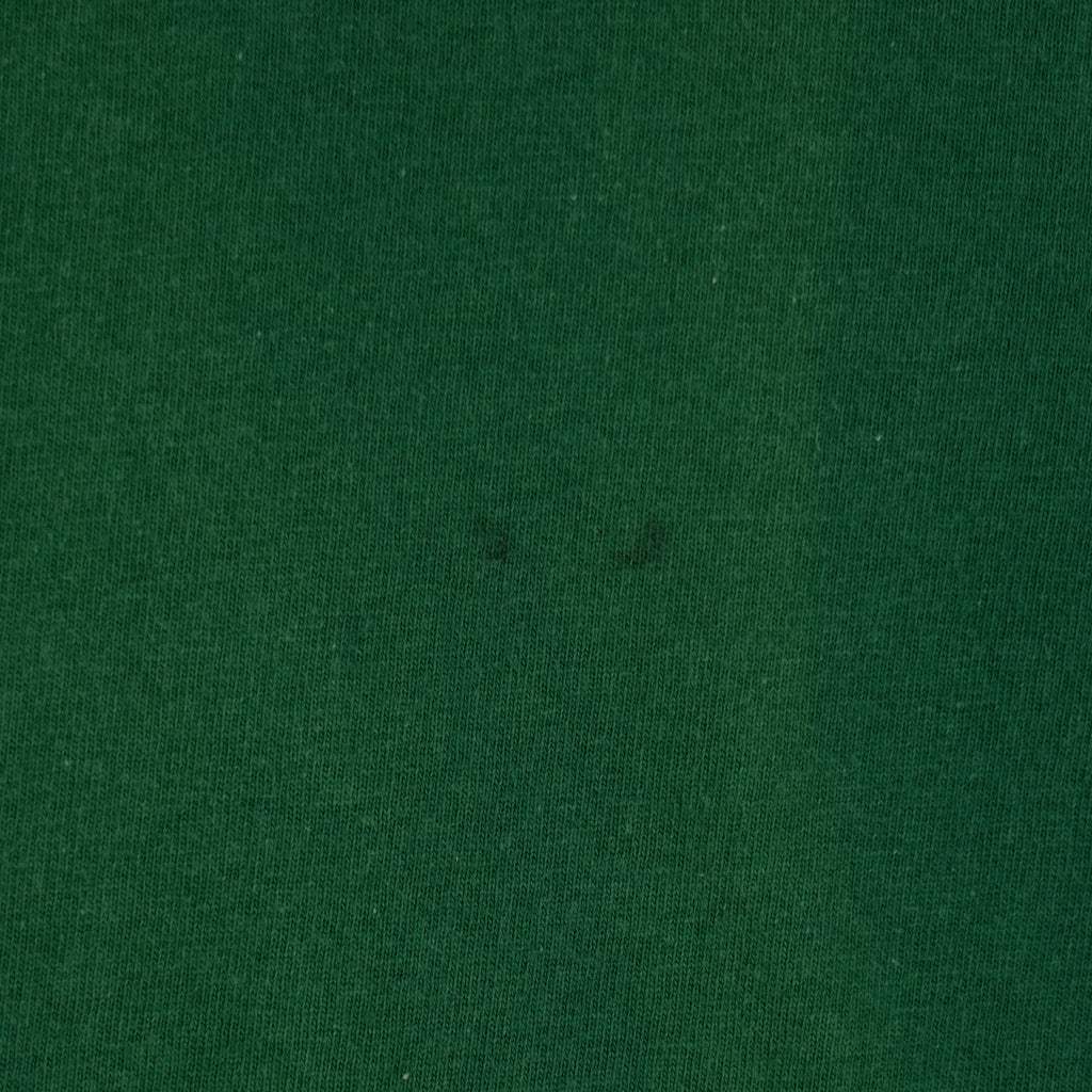 NBA (Hanes) - Milwaukee Bucks Basketball T-Shirt 1990s X-Large Vintage Retro Basketball