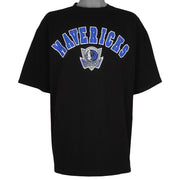 NBA (Lee) - Dallas Mavericks Spell-Out T-Shirt 1990s XX-Large Vintage Retro Basketball