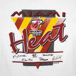 NBA (Super Shirt) - Miami Heat Autographed T-Shirt 1990s Large Vintage Retro Basketball