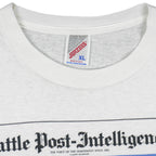 MLB (Jerzees) - Seattle Mariners Front Pages T-Shirt 1995 X-Large Vintage Retro Baseball