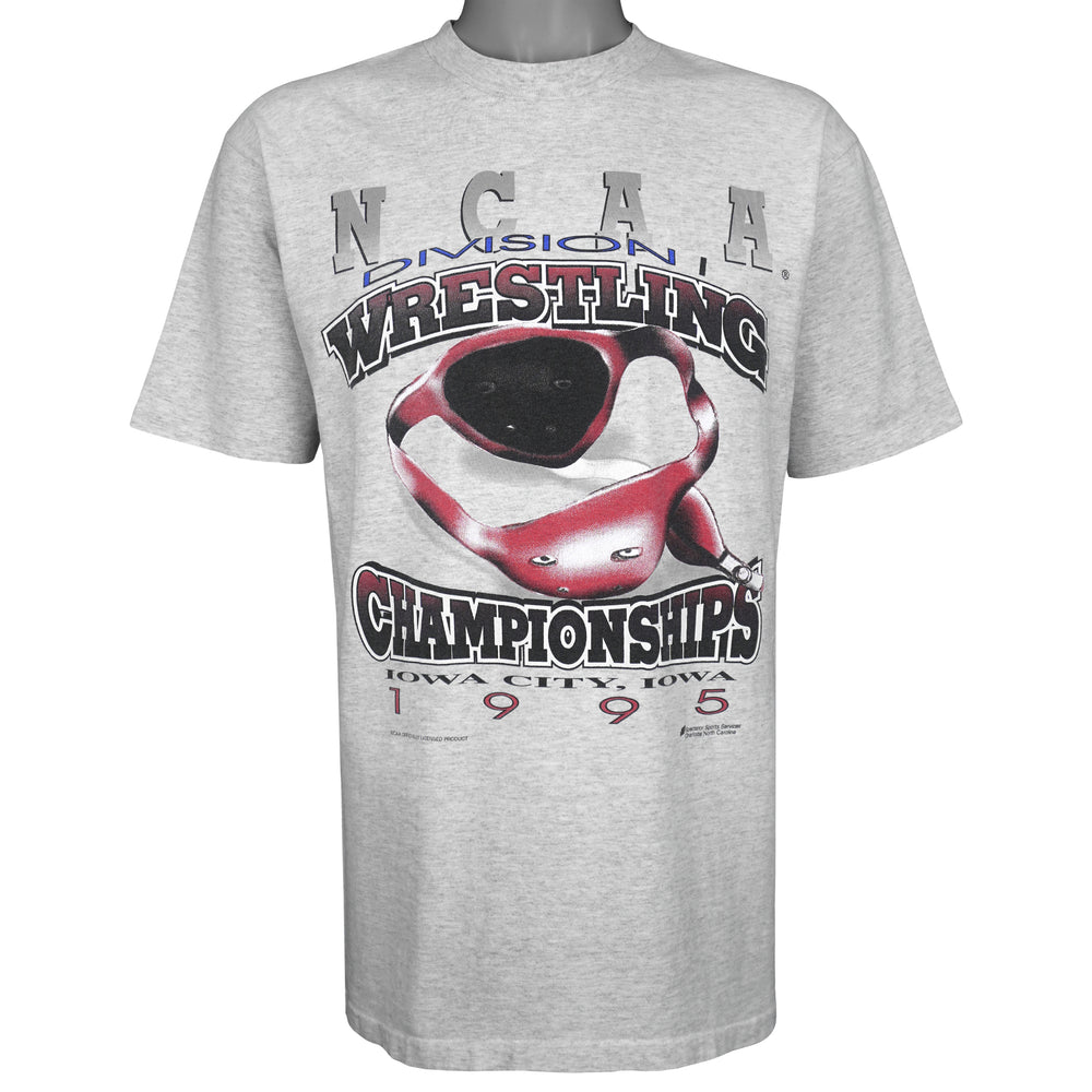 NCAA - Division Wrestling Championships T-Shirt 1995 Large Vintage Retro