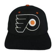 Starter (NHL)- Philadelphia Flyers Fitted Hat 1990s Vintage Retro Hockey