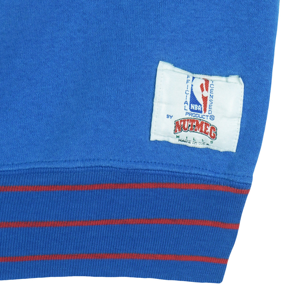 NBA (Nutmeg) - Detroit Pistons Crew Neck Sweatshirt 1990s Large Vintage Retro Basketball