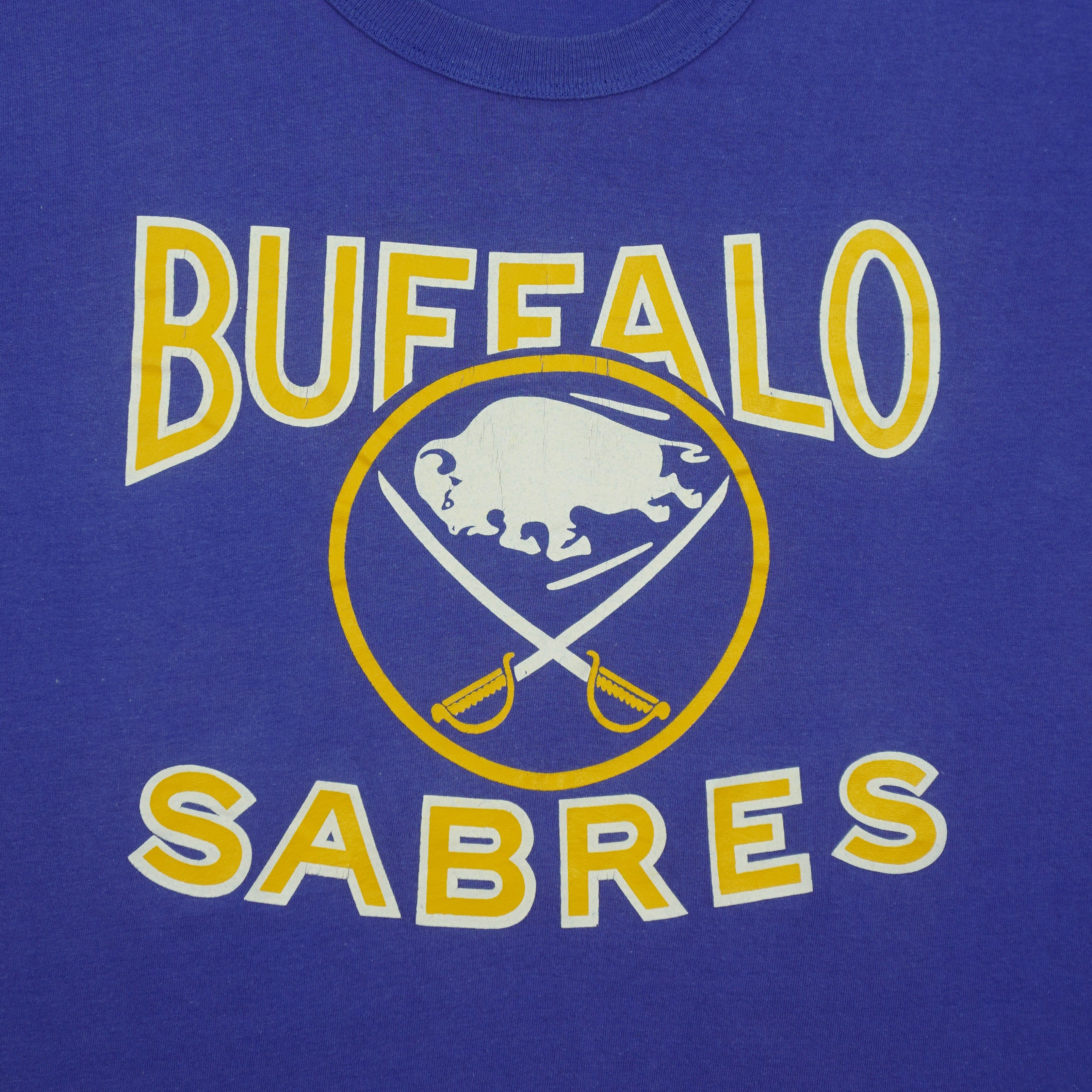 Starter (NHL) - Blue Buffalo Bills Big Logo T-Shirt 1990s X-Large Vintage Retro Hockey