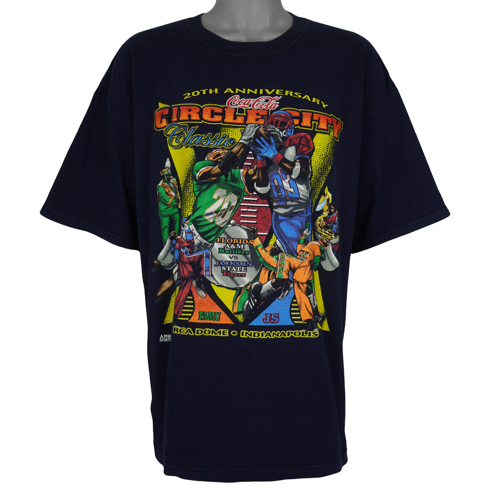 Vintage (Gildan) - Coca-Cola Circle City Classic Football T-Shirt 1990s XX-Large Vintage Retro