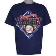 MLB (Nutmeg) - Blue New York Yankees T-Shirt 1990s Large Vintage Retro Baseball