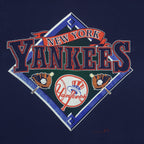 MLB (Nutmeg) - Blue New York Yankees T-Shirt 1990s Large Vintage Retro Baseball