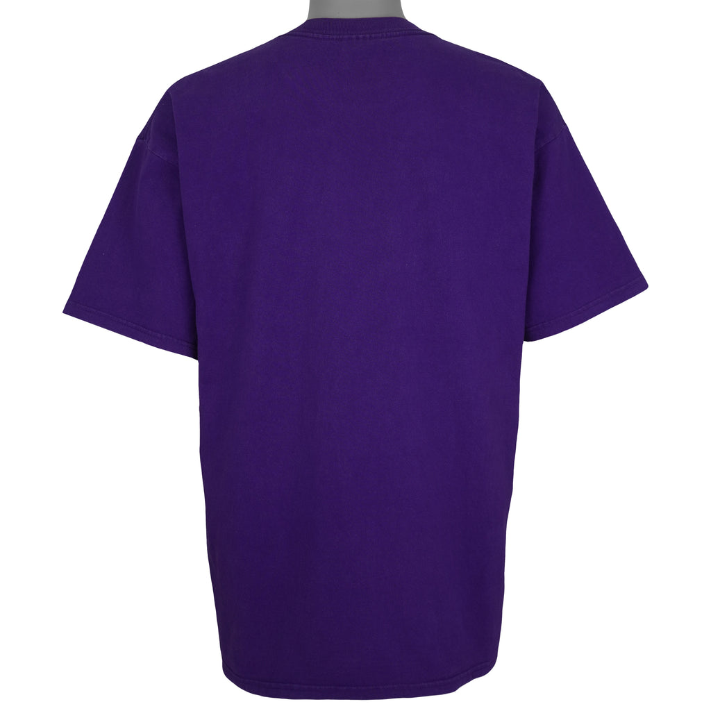 NFL (Gildan) - Baltimore Ravens Purple Sunday Festivus Maximus T-Shirt 2001 X-Large Vintage Retro Football