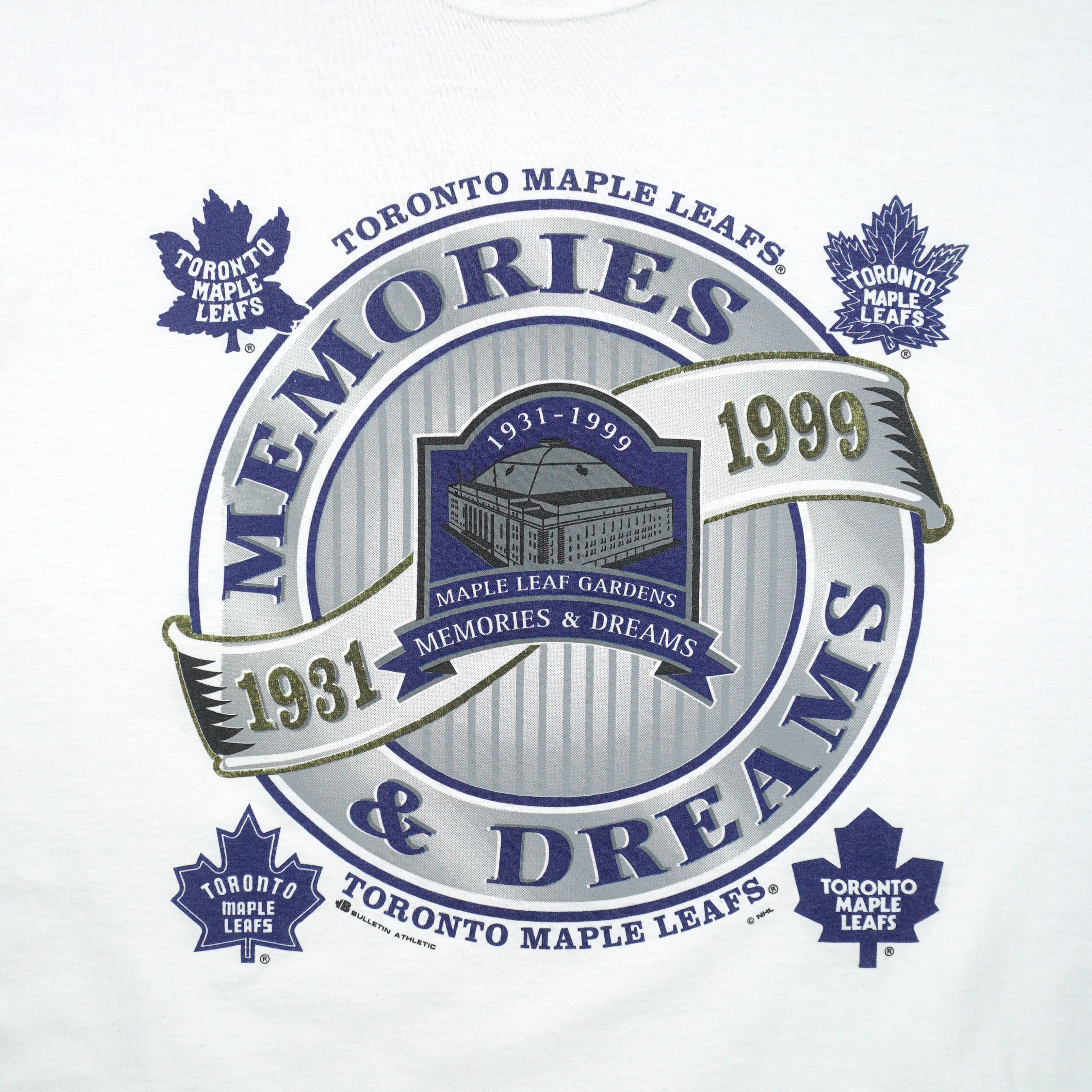 NHL (Bulletin Athletic) - Toronto Maple Leafs Memories & Dreams T-Shirt 1999 X-Large Vintage Retro Hockey