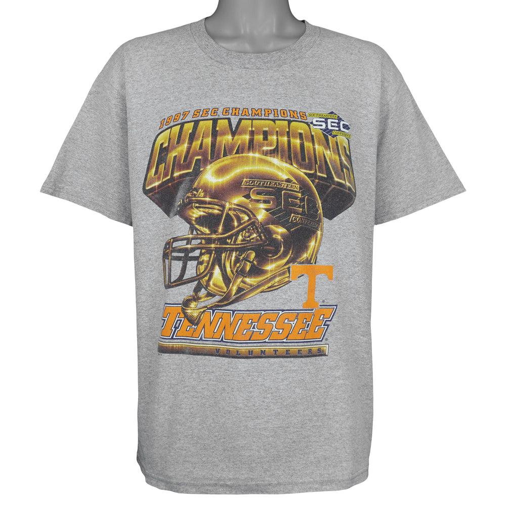 NCAA (Lee) - Tennessee Volunteers SEC Champions Helmet T-Shirt 1997 Large Vintage Retro