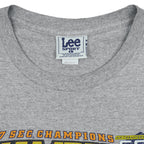 NCAA (Lee) - Tennessee Volunteers SEC Champions Helmet T-Shirt 1997 Large Vintage Retro
