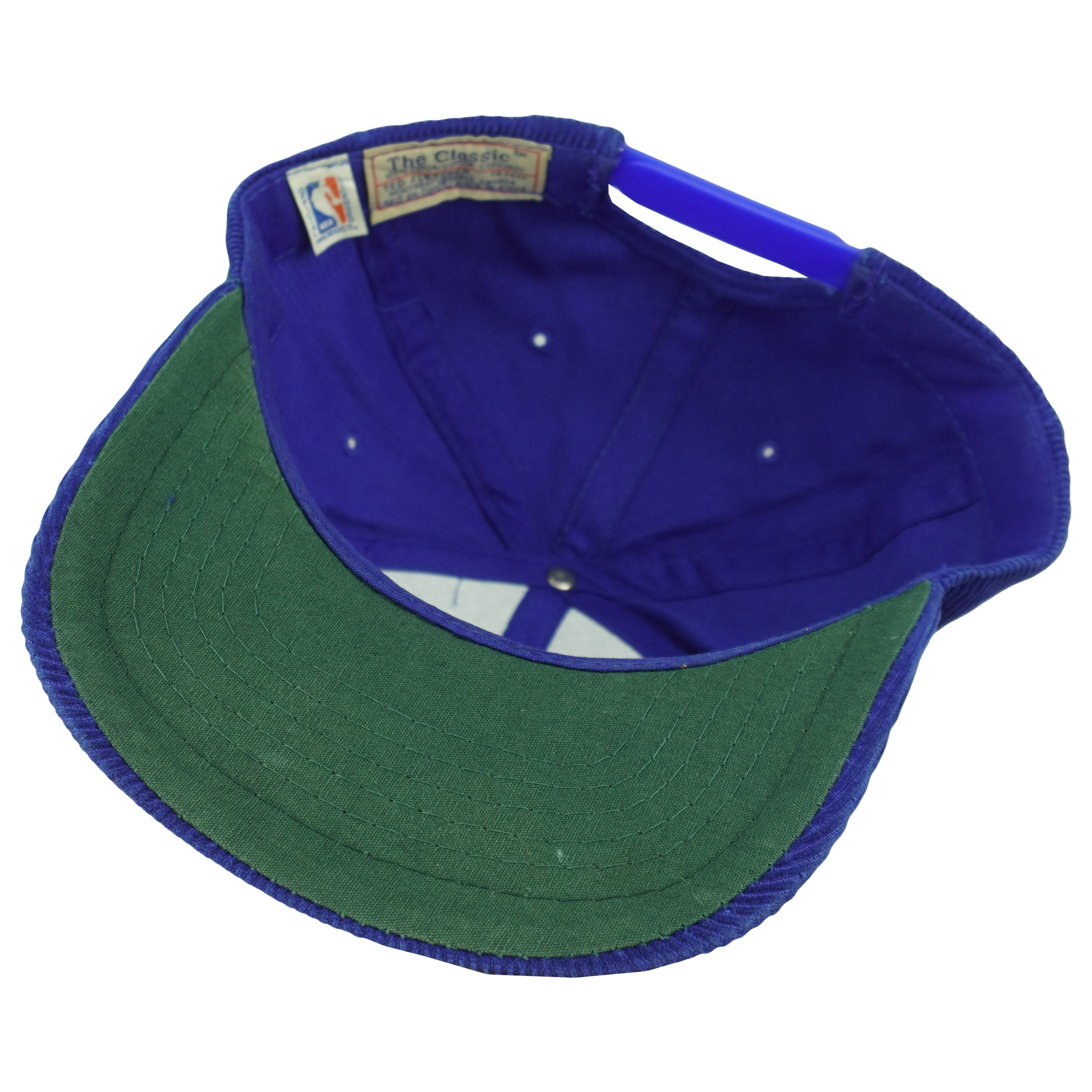 NBA (The Classic) - Detroit Pistons Corduroy Adjustable Hat 1990s OSFA Vintage Retro Basketball