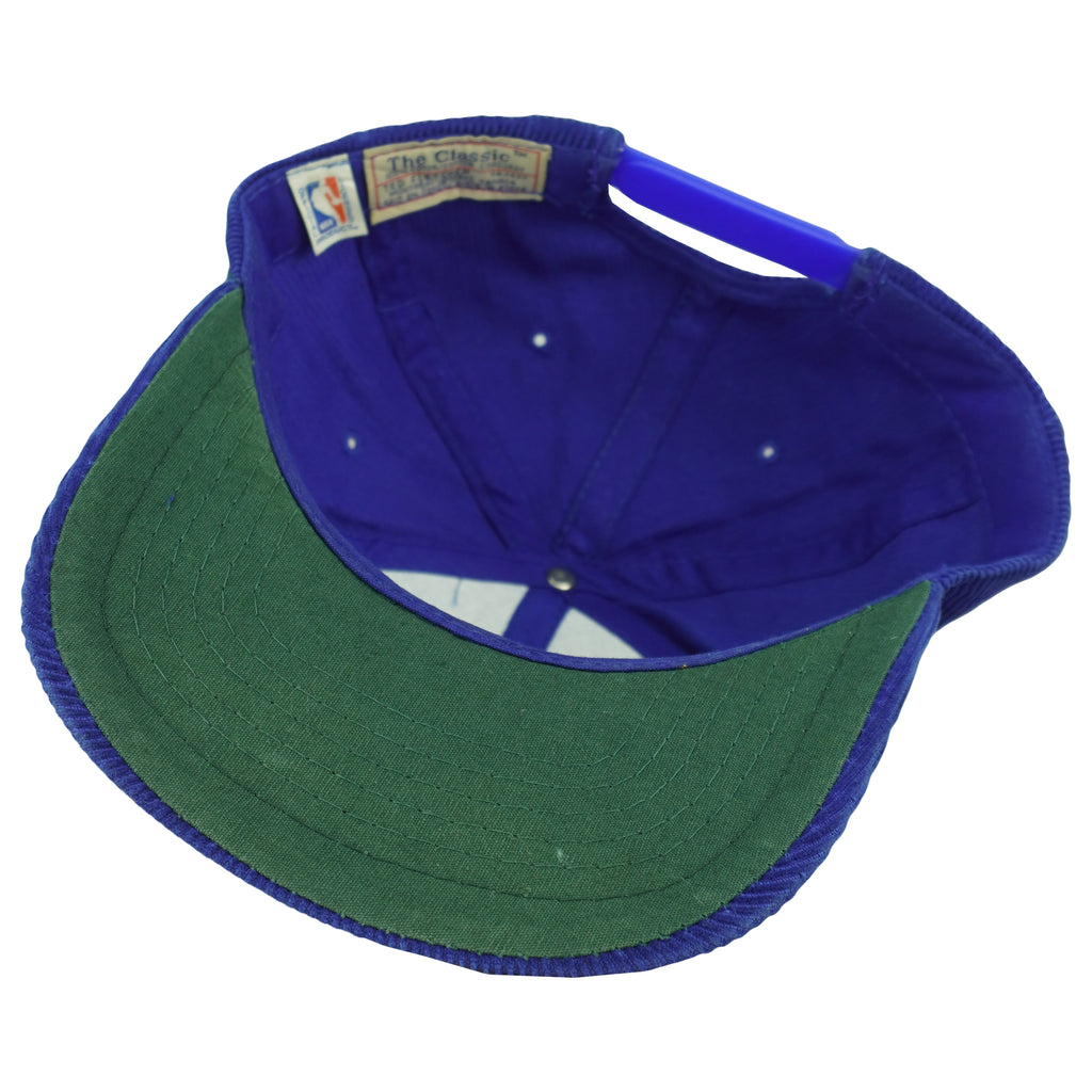 NBA (The Classic) - Detroit Pistons Corduroy Adjustable Hat 1990s OSFA Vintage Retro Basketball