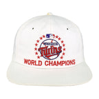 MLB (Twins) - Minnesota Twins World Champions Snapback Hat 1990s OSFA Vintage Retro Baseball