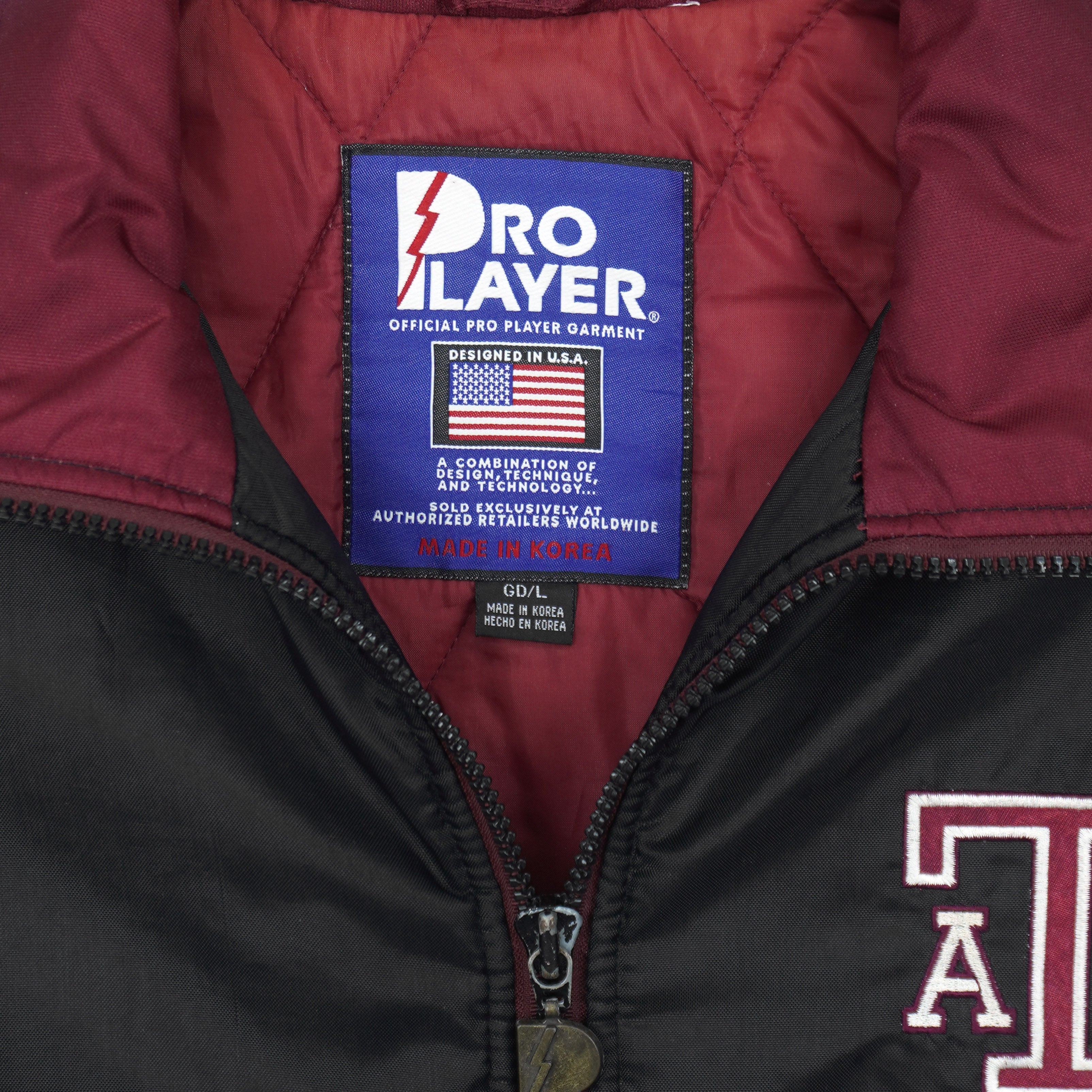 Pro Player Large brand and size tag