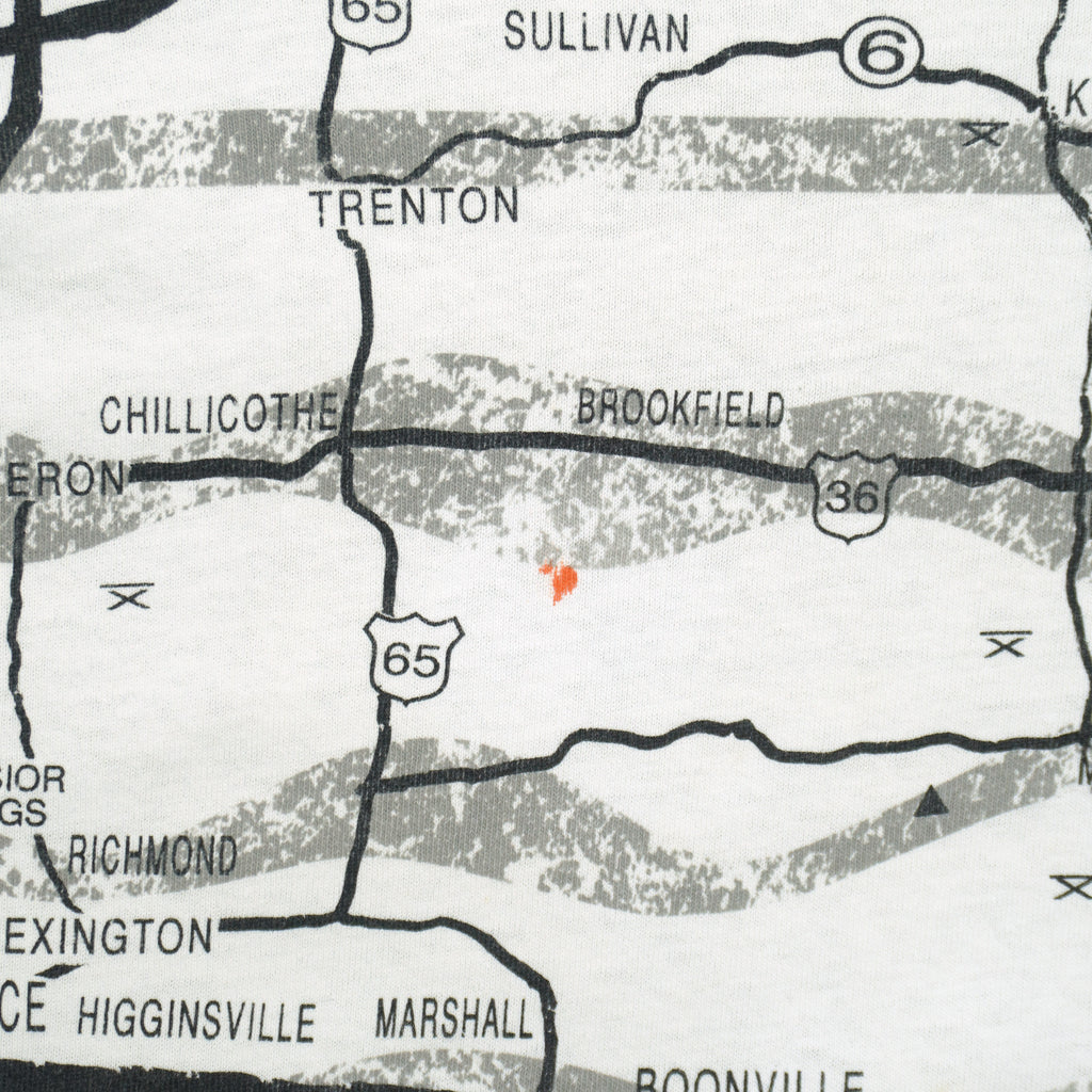 Vintage (Fruit Of The Loom) - Missouri Map All Over Print T-Shirt 1990s X-Large Vintage Retro