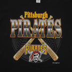 Vintage MLB (Logo 7) - Pittsburgh Pirates Baseball T-Shirt 1997 X-Large in black