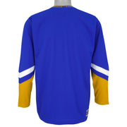 Vintage NHL (Mighty-Mac) - Washington Capitals Hockey Jersey 1990s Large in white and blue and gold