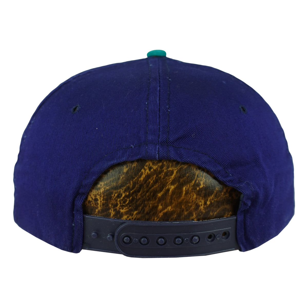 Rear of the blue Mariners cap showing the adjustable plastic snap closure