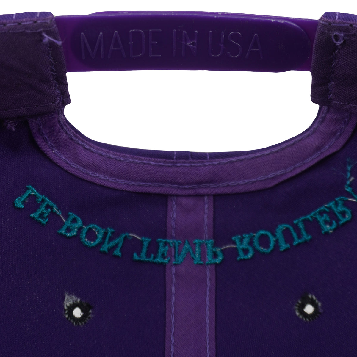 Close view of the purple plastic snap closure inside the Hard Rock New Orleans cap