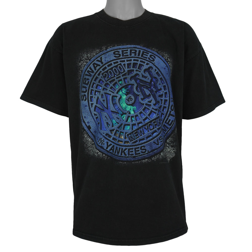 Front view of the black 2000 MLB New York Yankees vs Mets Subway Series t-shirt by Gildan