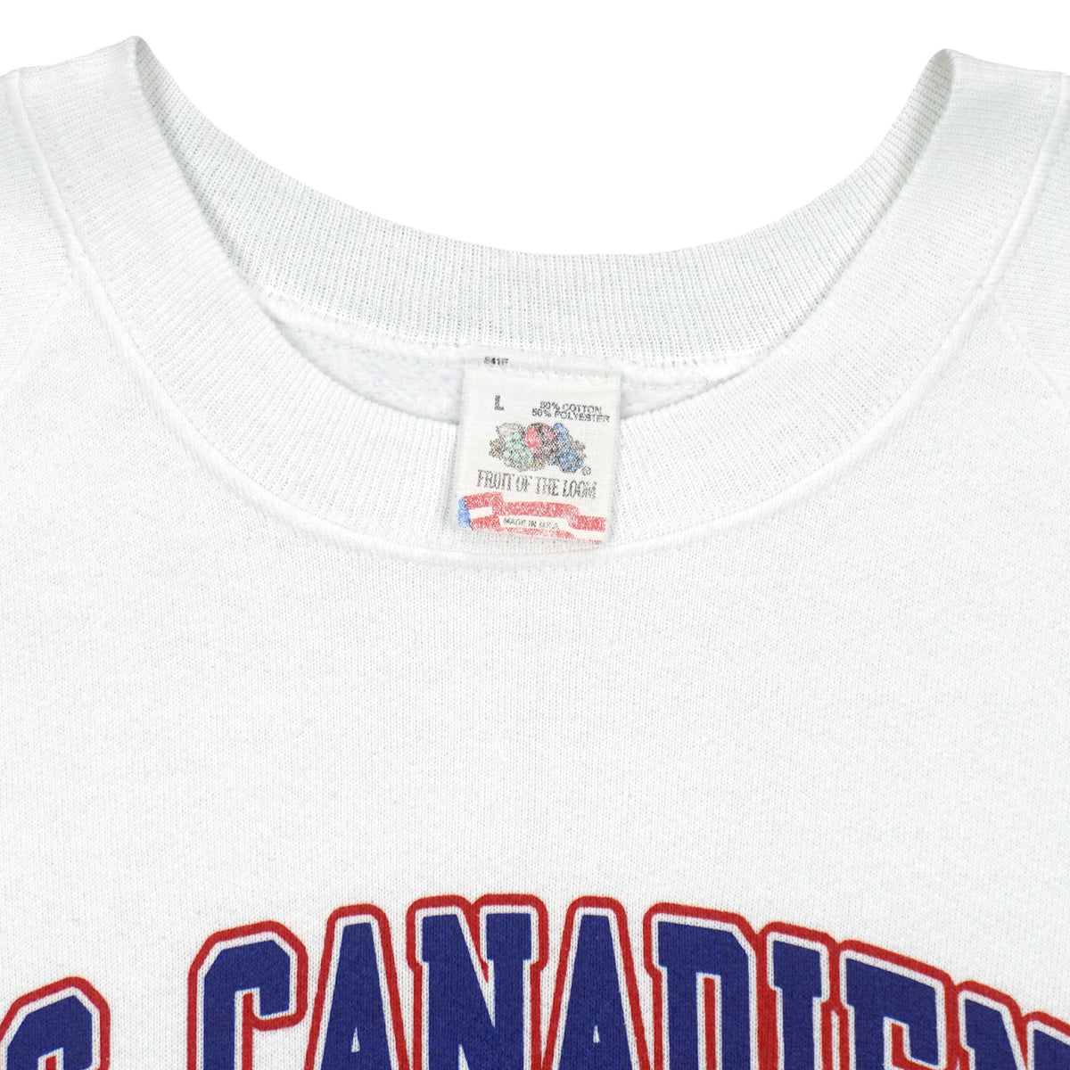 Neck and maker label close-up of the white Montreal Canadiens 1988 logo sweatshirt
