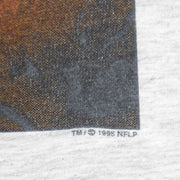 Visible wear detail close-up of the gray San Francisco 49ers player montage T-shirt
