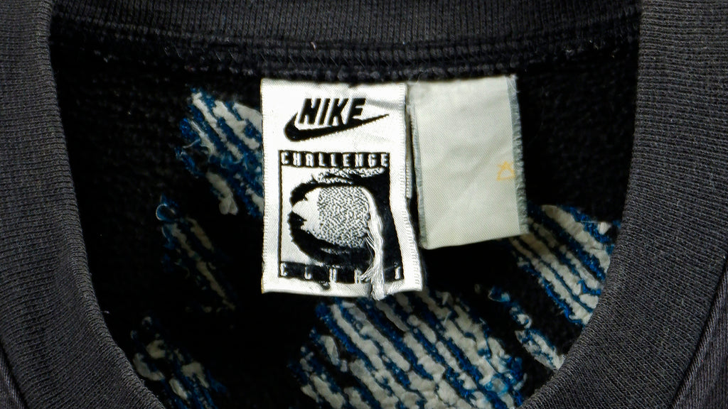 Nike - Challenge Court Crew Neck Sweatshirt 1990s Large Vintage Retro