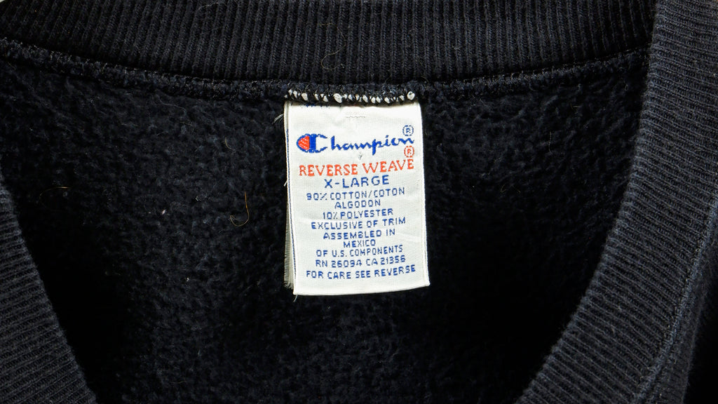 Champion - Black Crew Neck Sweatshirt 1990s X-Large Vintage Retro