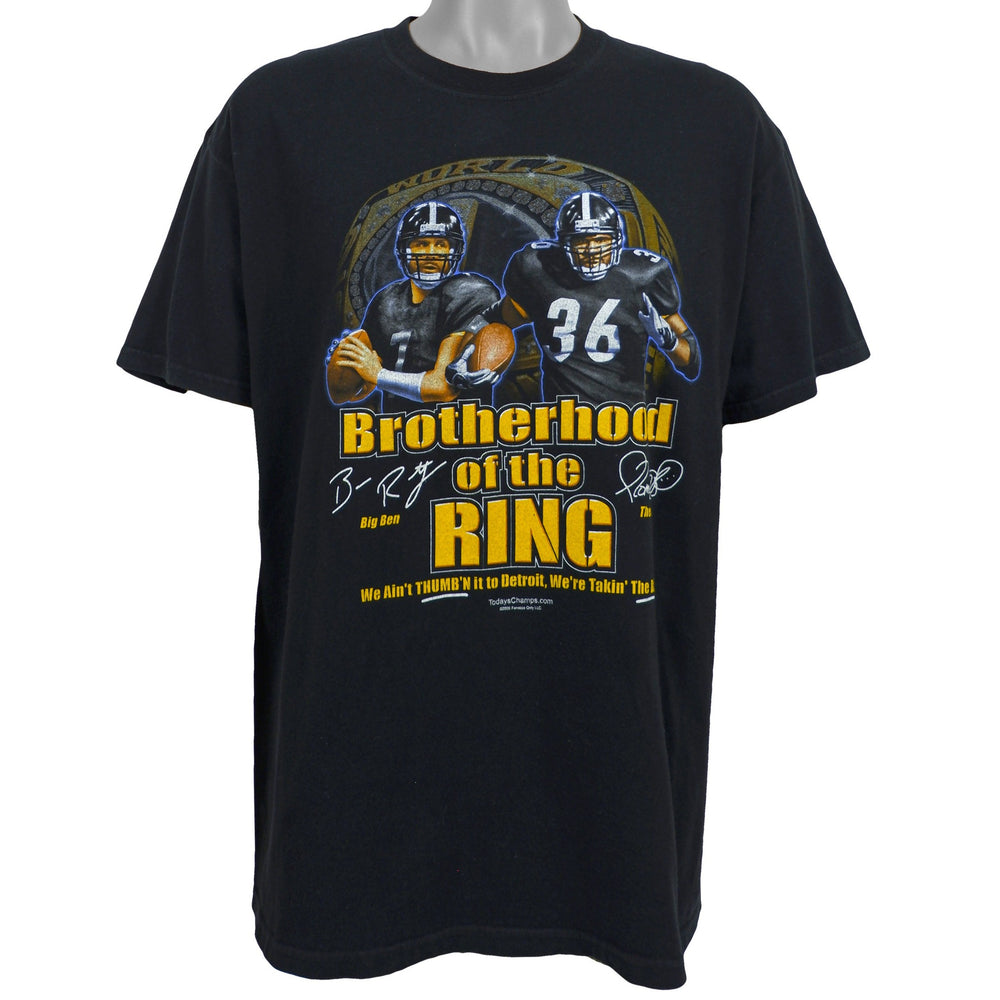 NFL (M&O) -Steelers Brotherhood of the Ring - Big Ben & The Bus T-Shirt 2006 Large Vintage Retro Football