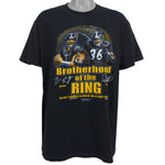 NFL (M&O) -Steelers Brotherhood of the Ring - Big Ben & The Bus T-Shirt 2006 Large Vintage Retro Football
