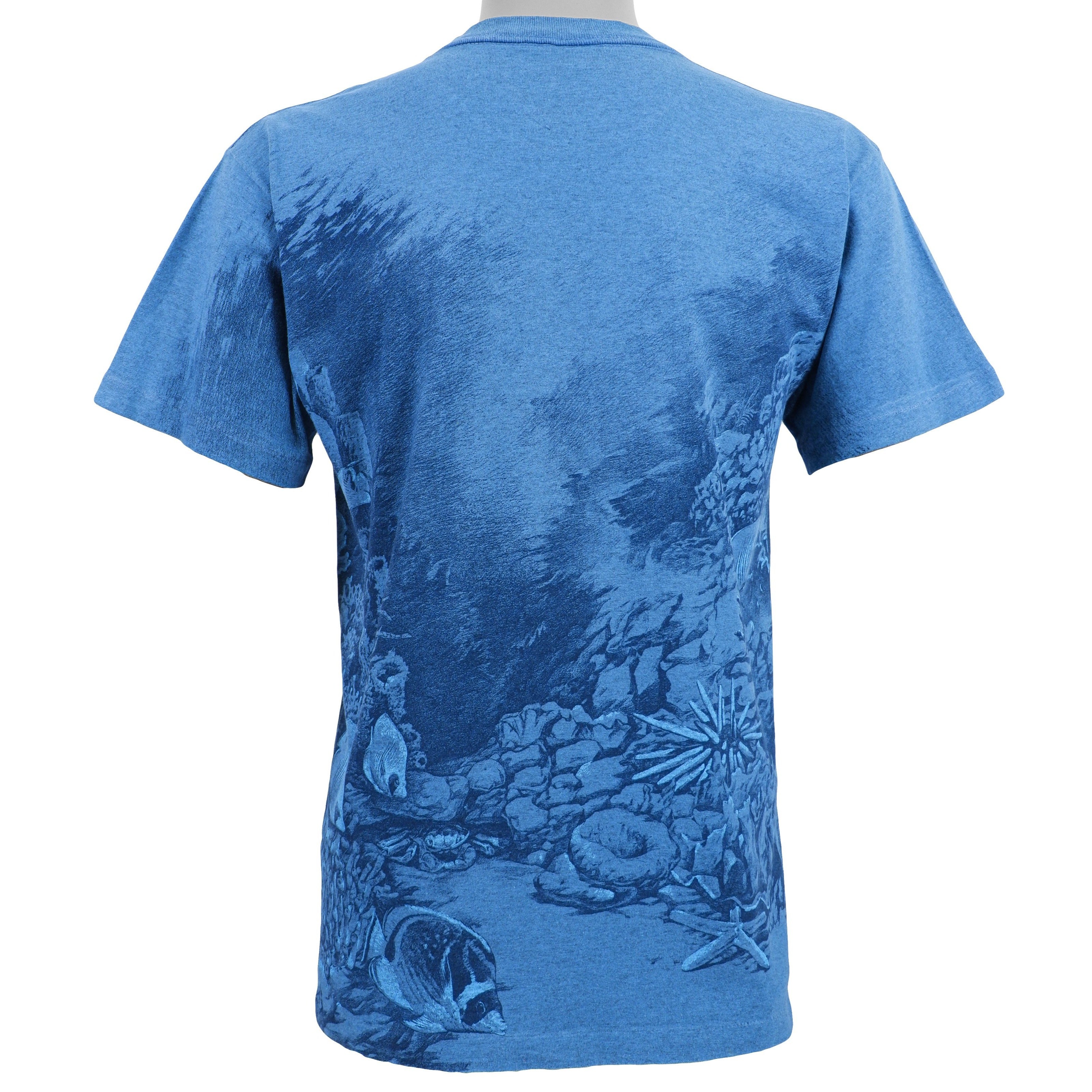 Vintage (Signal Sport) - Blue Embroidered Dolphins in the Ocean T-Shirt 1990s Medium Vintage Retro