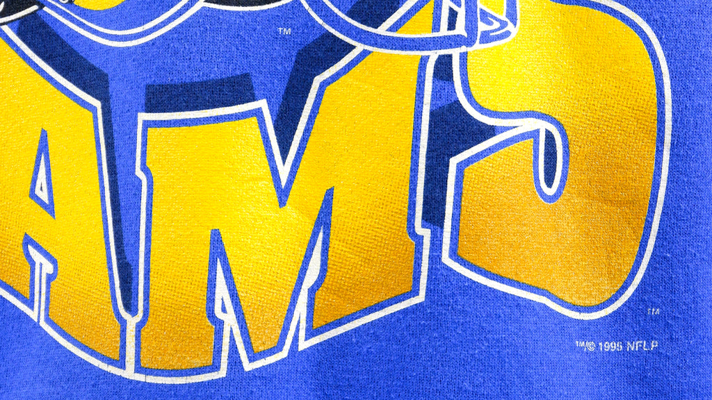 NFL (Hanes) - St. Louis Rams Crew Neck Sweatshirt 1995 Large Vintage Retro Football