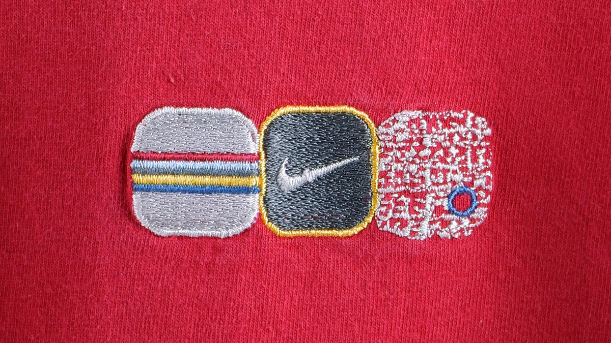 Nike - Red Classic T-Shirt 1990s Large Vintage Retro 