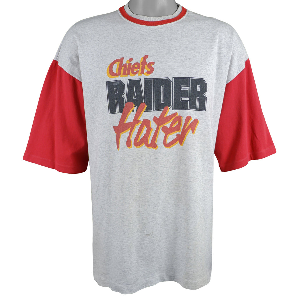 NFL (Signal) - Chiefs Raiders Hater Spell-Out T-Shirt 1990s X-Large Vintage Retro Football