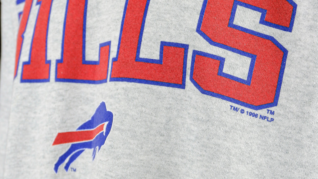 NFL (Pro Player) - Buffalo Bills Crew Neck Sweatshirt 1996 Large Vintage Retro